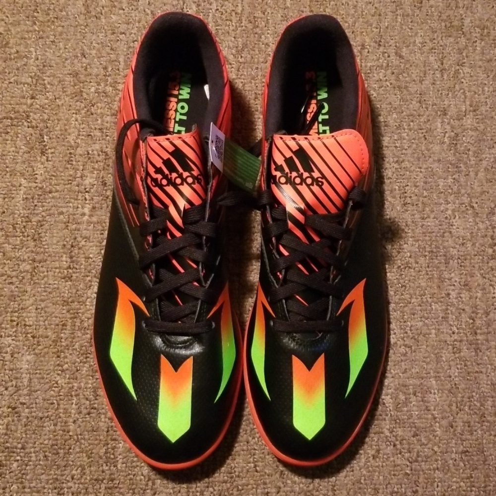 New Men's Adidas Gym Shoes